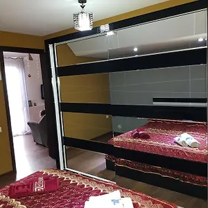 House In Avlabari Апартаменты